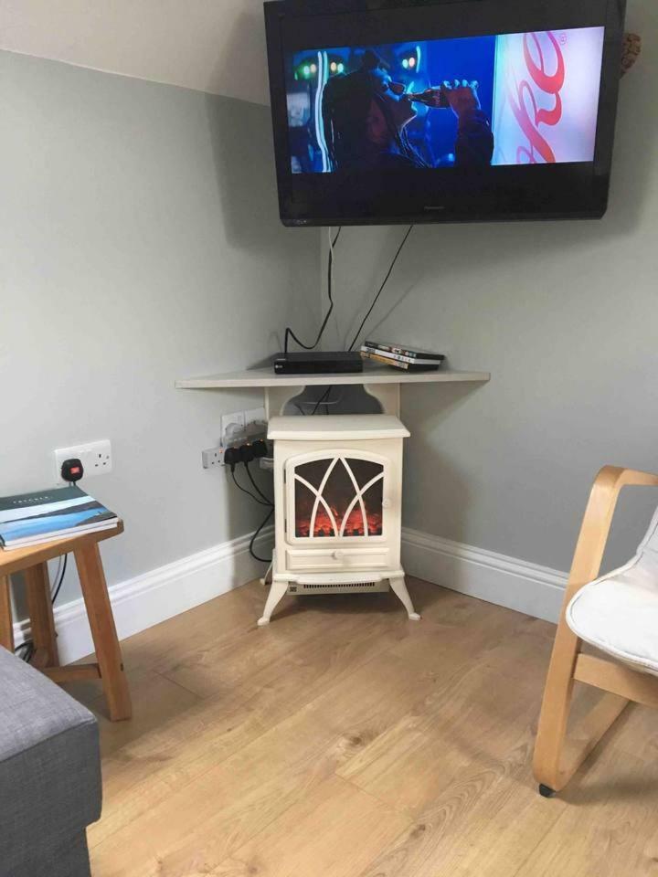 Hill House Apartment Maghera  Extérieur photo