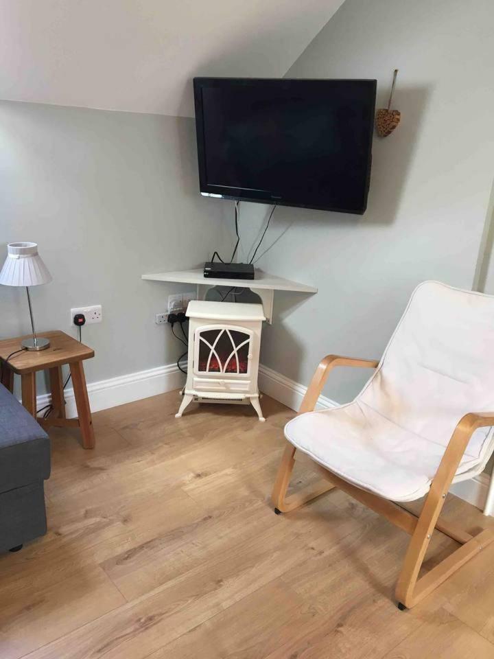 Hill House Apartment Maghera  Extérieur photo